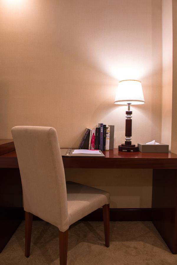 Guangzhou Jin Wan Li Business Hotel Dış mekan fotoğraf