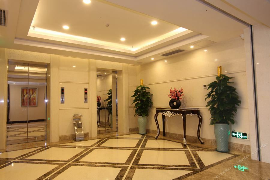 Guangzhou Jin Wan Li Business Hotel Dış mekan fotoğraf